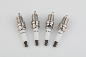 Bujía de Níquel CHEYU ZF6RFGP con Garantía de 30000 Millas, Compatible con Múltiples Modelos para Reequipamiento/Actualización - Product Image 6