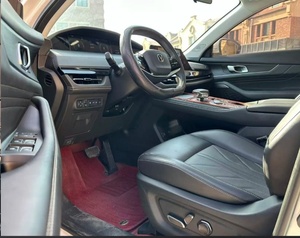 Changan UNI-K IDD 2024 1.5T 135km SUV Híbrido Inteligente de Lujo de Largo Alcance con Volante a la Izquierda - Product Image 4