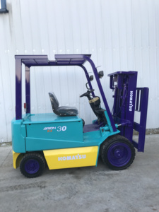 Used Hot Sale Diesel Engine Counterbalance Forklift Cheap Price Retail Industries for High-Capacity 2-3.5 Ton 4WD Rough - Product Image 3