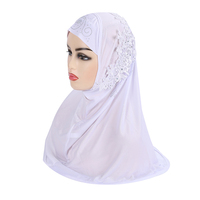 Magnifique Hijab Amira en Polyester Tricoté avec Strass et Fleurs en Dentelle pour Filles Musulmanes de Malaisie, Foulard Islamique, 13 Couleurs