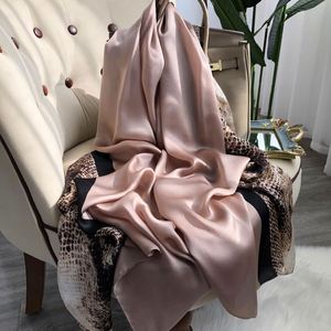 Elegante Chal Largo de Seda Mulberry, Talla Grande, Suave y Lujoso, para Mujer, Regalo para Fiestas, Uso Diario - Product Image 3