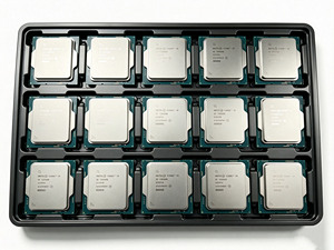 Nuevo Procesador <span class=keywords><strong>Intel</strong></span> <span class=keywords><strong>Core</strong></span> <span class=keywords><strong>I9</strong></span>-<span class=keywords><strong>10850K</strong></span> CM8070104608302 SRK51 de 10 Núcleos y 20 Subprocesos, 3.6GHz-5.2GHz, LGA1200, para Escritorio - Product Image 6
