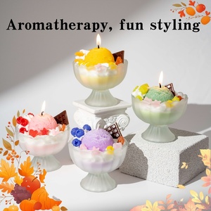 Figurine en cire aromatique en forme de crème glacée - Statue en cire de soja parfumée avec diffusion, adorable cône de crème glacée pour la décoration - Product Image 4
