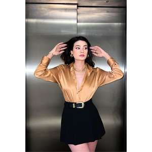 Camisas de Satén Camel al por Mayor para Mujer, Diseños Florales y Lisos, Estilo Retro Vintage, Algodón, Talla XL, Botones, para Oficina, Primavera - Product Image 3