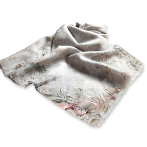 Breathable Keiko Scarf <b>Hijab</b> Silver Voal Daily Basis Usage Short Sleeve Fashionable Digital Printing Cotton Material for Spring - Product Image 5