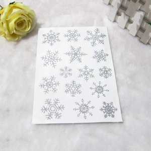 Navidad copo de nieve decoración pegatinas brillo copo de nieve pegatinas etiquetas surtidas tamaño punto copo de nieve brillo pegatinas <span class=keywords><strong>para</strong></span> el hogar - Product Image 3