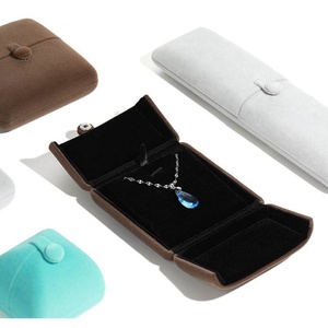 Boîte à bijoux en velours avec bouton pression, boîte à bijoux de luxe à double porte, ensemble complet d'emballage pour bijoux, coffret cadeau pour femmes - Product Image 1