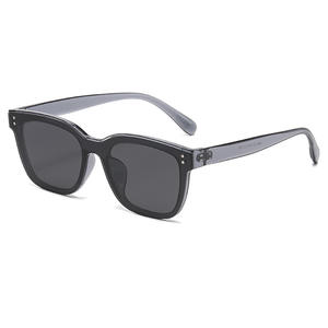 Ks-3860 Gafas de sol para mujer con montura cuadrada Tr Metals polarizadas Uv400 tipo 3, color negro C1, negro brillante - Product Image 4