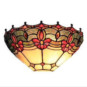 Applique murale en verre de style Tiffany, 12 pouces, demi-rond, design européen fait main, avec abat-jour rouge LED pour l'éclairage de la chambre à coucher et du salon - Product Image 1