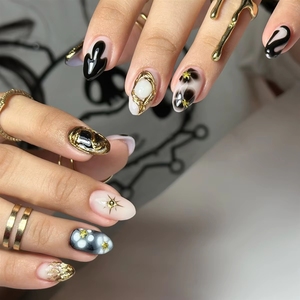 Fournitures pour ongles en gros, Meilleures ventes : Faux ongles Y2K Heavy Industry Amande 3D à presser, Effet œil de chat, avec boîte - Product Image 1