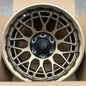 ล้ออัลลอยด์อะลูมิเนียมปลอมแบบใหม่สำหรับรถออฟโรด สีไฮเปอร์แบล็ค สำหรับมิตซูบิชิ <span class=keywords><strong>ปา</strong></span><span class=keywords><strong>เจ</strong></span>โร V73/ชีตาห์/เกรทวอลล์ แทงค์ BAIC BJ40/ฮาวาล - Product Image 1