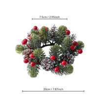 OEM Großhandel Weihnachts-Rotbeeren-Kerzenkranz Künstlicher Kieferngrüner Kerzenring für Farmhaus-Kamin-Dekoration