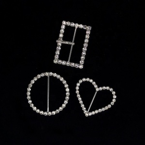 Boucles <span class=keywords><strong>de</strong></span> <span class=keywords><strong>ceinture</strong></span> en alliage pour femmes, strass cristal, personnalisées, avec Design <span class=keywords><strong>de</strong></span> forme, pour décorations <span class=keywords><strong>de</strong></span> mariage, nouvelle collection - Product Image 2