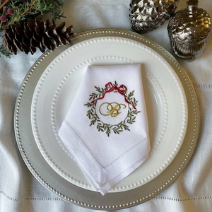 Serviette en lin à ourlet festonné, broderie personnalisée avec monogramme et initiales, nœud <span class=keywords><strong>de</strong></span> couronne <span class=keywords><strong>de</strong></span> Noël brodé, serviette <span class=keywords><strong>de</strong></span> <span class=keywords><strong>table</strong></span> - Product Image 3