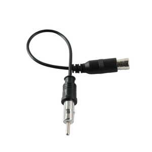 シボレー キャプティバ エンクレーブ バイク用ステレオ FMアンテナアダプターケーブル 3.5MM オス-オス ワイヤーハーネス CDラジオ - Product Image 1