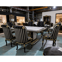 Ensemble de table à manger en bois massif de style baroque européen, finition brillante, chaises capitonnées de luxe pour salle à manger de villa