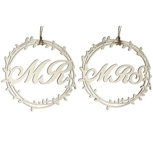 Pendentif créatif en bois en forme de lettre pour dossier de chaise de mariage, en stock, pour décorations de chaises de cérémonie de mariage pour mari et femme - Product Image 5
