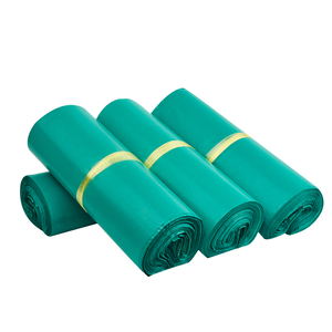 Bolsa de correo de plástico PE duradera de alta resistencia con característica de seguridad para zapatos y ropa Embalaje Tamaño y grosor personalizables - Product Image 6