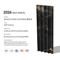 Panel de Pared Ranurado de 4 Listones con Curva Interior WPC, 100x15mm, Textura de Mármol Negro, Diseño Moderno, Revestimiento para Baños y Escaleras, de Fábrica