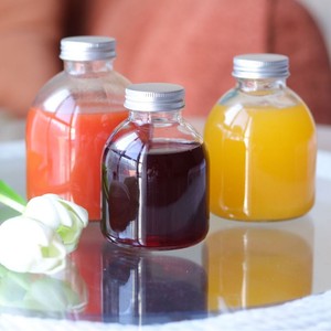 Bouteille en verre à large ouverture avec couvercle en plastique inviolable, pot à boisson en verre avec étiquette inscriptible pour vin de framboise fait maison - Product Image 3