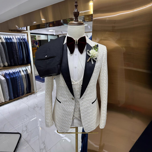 Completo <span class=keywords><strong>da</strong></span> <span class=keywords><strong>Uomo</strong></span> Bianco per Matrimonio e Feste, Abito a Tre Pezzi, Vendita all'Ingrosso - Product Image 2