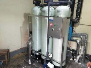 3 etapas 3000 litros por hora Filtro Plantas <span class=keywords><strong>de</strong></span> agua ablandada con dispositivo <span class=keywords><strong>de</strong></span> presurización - Product Image 5