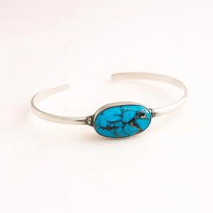 Bracelet manchette artisanal en argent sterling et turquoise, style Navajo minimaliste, bijou occidental élégant en pierre naturelle - Product Image 6