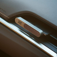 Diffuseur de parfum pour voiture Mescente en vrac, désodorisant d'ambiance en métal parfumé pour grille d'aération de voiture avec clip