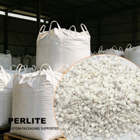Perlite blanche en granulés en gros, perlite expansée pour applications industrielles polyvalentes et chaîne d'approvisionnement à l'exportation