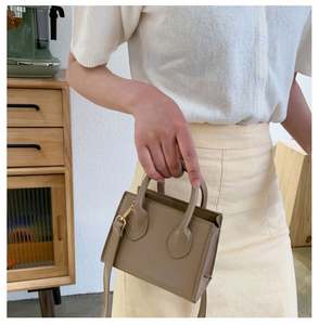 I-0360 Sac à bandoulière pour femme en promotion, petits sacs à main et pochettes, sacs bandoulière de créateur pour femme, mini sac fourre-tout à rabat - Product Image 6