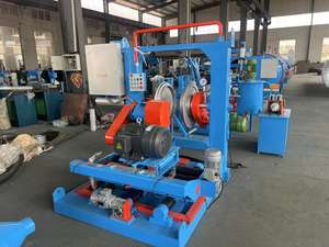 Machine de profilage pneumatique automatique pour le rechapage de <span class=keywords><strong>pneu</strong></span> nouveau noyau de roulement de moteur de machines de traitement du caoutchouc utilisé - Product Image 2