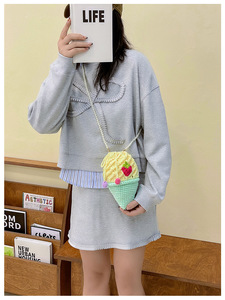 Borsa a tracolla in maglia per bambina, mini borsa <span class=keywords><strong>all</strong></span>'<span class=keywords><strong>uncinetto</strong></span> con catene, fiori di perle e chiusura a cordoncino, motivo cartone animato simpatico con coni gelato - Product Image 5
