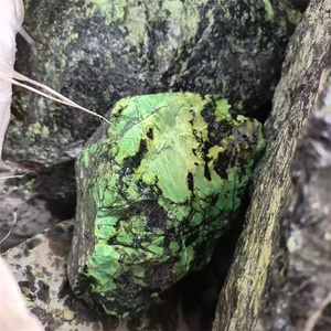 Vente en gros de cristaux bruts de grande taille, pierres de guérison, <span class=keywords><strong>opale</strong></span> <span class=keywords><strong>verte</strong></span> naturelle, pierres brutes, grandes pierres précieuses pour la décoration - Product Image 5