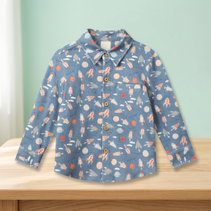 เสื้อเชิ้ตเด็กชายแขนยาวคอตั้งลายการ์ตูนสไตล์ลำลองสำหรับฤดูใบไม้ร่วง ผลิตจากผ้าฝ้ายเนื้อนุ่มสบาย ขายส่งเสื้อเด็ก - Product Image 2