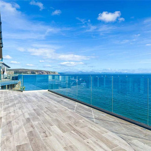 Lumière LED extérieure en aluminium et verre, balustrade en verre en forme de <span class=keywords><strong>U</strong></span>, garde-corps en verre pour terrasses et balcons - Product Image 2