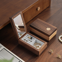 Boîte de rangement de bijoux en bois artisanal pour cadeaux et artisanat en bois Boîtes en bois et collection de panneaux muraux