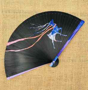 Abanico Plegable de Bambú de Alta Calidad para Halloween, Producto Artesanal de Bambú - Product Image 3