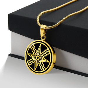 Collier Étoile de Shamash en Acier Inoxydable Plaqué Or 18K, Pendentif Dieu du Soleil Akkadien, Bijou Sumérien Étanche - Product Image 1