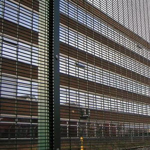 Chất lượng cao xử lý nhiệt thép <span class=keywords><strong>PVC</strong></span> tráng 358 hàng rào an ninh tấm chống leo lên tùy chỉnh kích thước sử dụng ngoài trời - Product Image 3