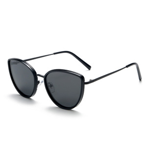 Nuevas gafas de sol tipo ojo de gato para mujer polarizadas UV400 con montura completa y lentes TAC en negro, gris y dorado 1041 - Product Image 1