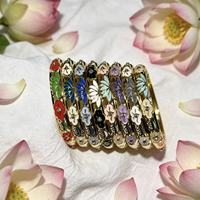Bracelet en alliage multicolore Macaron avec fleurs et diamants, bracelet en émail tendance, accessoires de main haut de gamme et polyvalents