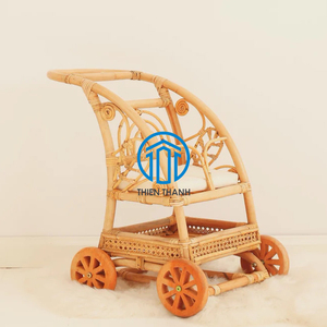 Poupée en osier fabriquée à la main landau pépinière chariot en rotin naturel pour jouet bébé poupée Buggy chariot panier poupée en rotin fabriqué au Vietnam - Product Image 1