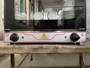 فرن كهربائي تجاري كامل الحجم عالي التحمل من OUTE بقوة 2600 واط، مصنوع من الفولاذ المقاوم للصدأ مع 4 أرفف وخاصية البخار وحماية من الحرارة الزائدة للمخابز - Product Image 5