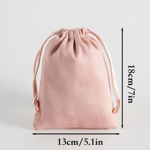 Sacs en velours à cordon de serrage en gros 13x18cm, pochettes douces en flanelle pour bijoux, sacs cadeaux, emballages pour dragées de mariage et bonbons - Product Image 4