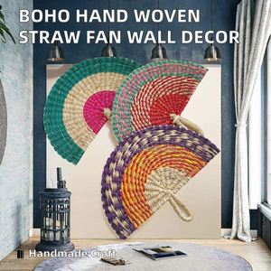 Éventail en bambou traditionnel fait main - Décoration d'intérieur, souvenir pour fête ou usage domestique - Product Image 2