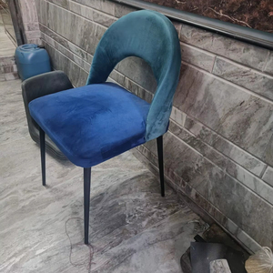 เก้าอี้รับประทานอาหารหรูหราสำหรับโฮมออฟฟิศขาโลหะเคลือบผงสีดำกำมะหยี่สีน้ำเงินสำหรับบ้าน - Product Image 1