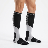 Chaussettes de compression Coolmax sur mesure, vente en gros, hauteur genou, croisées en X