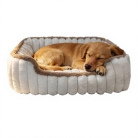 Nouvelle Arrivée - Coussin pour Animaux de Compagnie en Peluche Carré Quatre Saisons, Design Rayé Épais, Lit Confortable pour Chiens et Chats, Matelas pour Sommeil Profond, Utilisation Intérieure