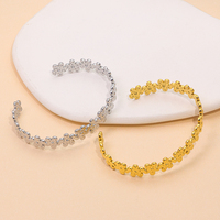 POWELL vente en gros Vintage 18K plaqué or Bracelet en acier inoxydable fleur bijoux de mode femmes Bracelet pour mariage