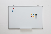 Tableau blanc magnétique effaçable à sec Cadre en aluminium Tableau blanc de décoration personnalisé Tableau blanc pour salle de classe
